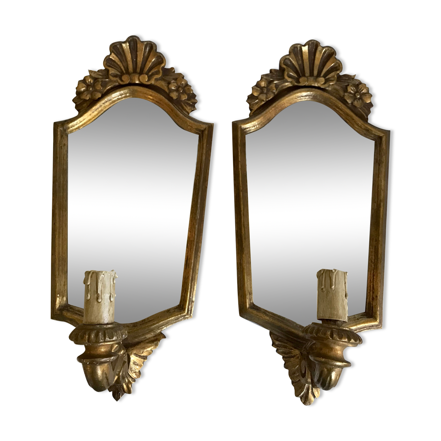 Pair of florentine wall lamps