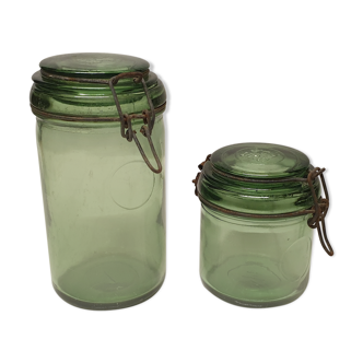 Lot of 2 old jars