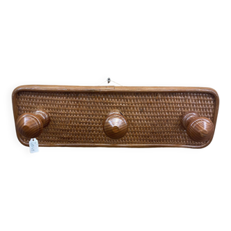 Triple coat rack in brown rattan