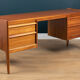 Commode de bureau rétro en noyer et palissandre par John Herbert