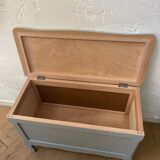 Toy chest