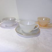 3 vintage Harlequin 211291 tea or chocolate cups and saucers.