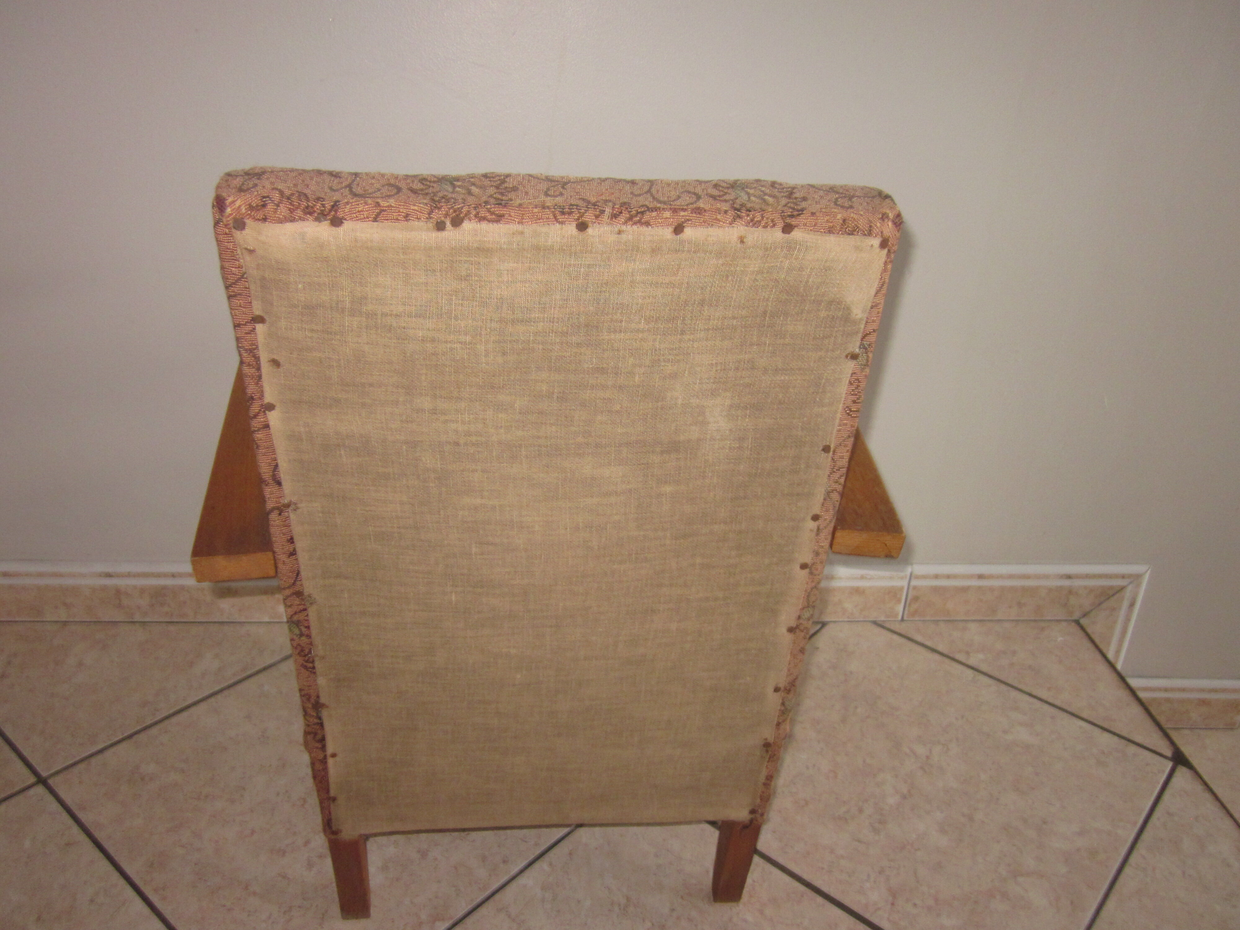 child chair on foot compass