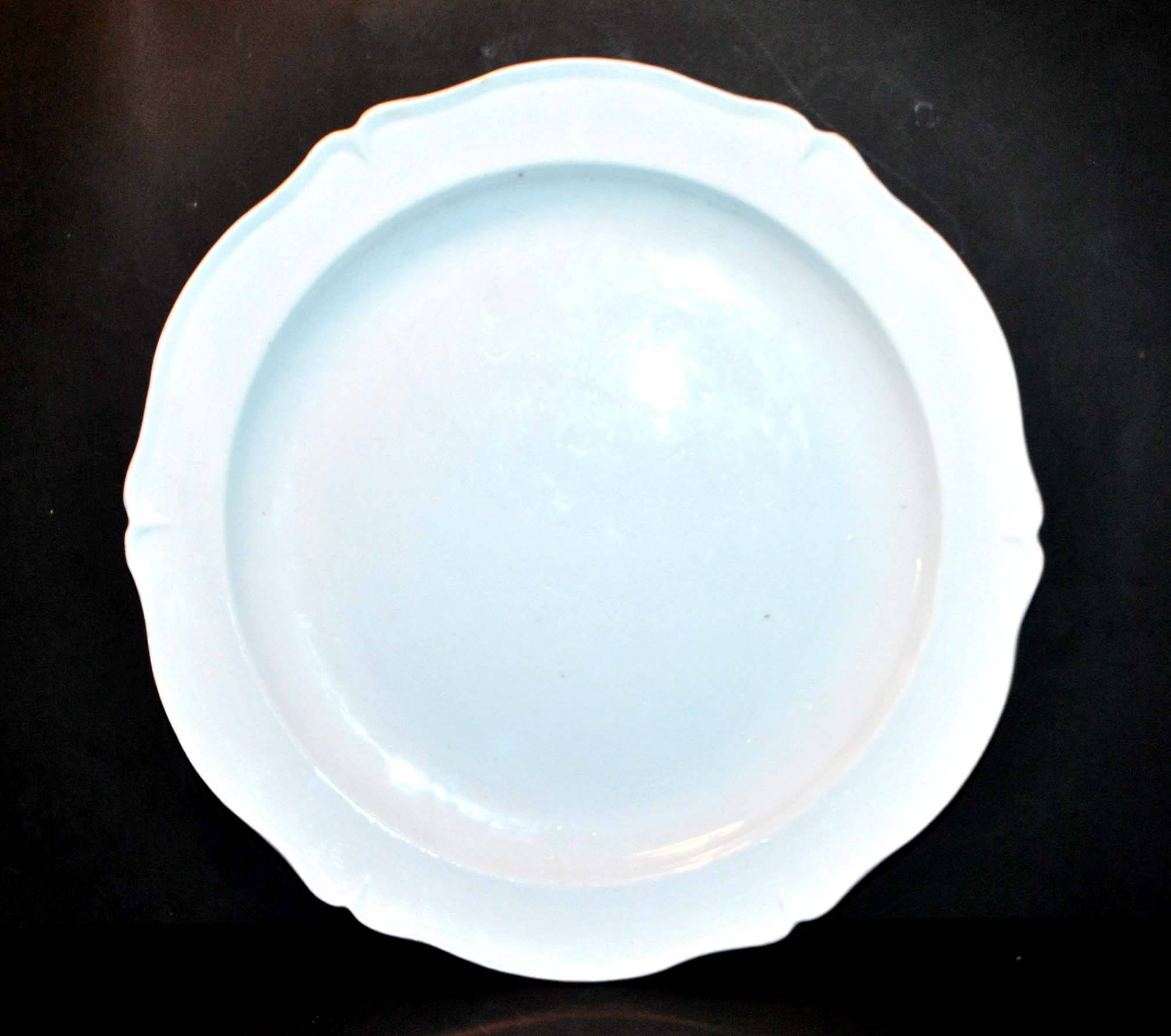 Large round dish in opaque earthenware from Montereau 1820-1830 Pastel blue 32cm