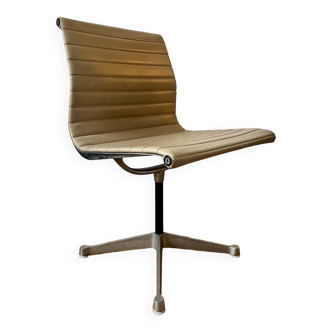 Chaise / fauteuil Eames Ed. Herman Miller 1960
