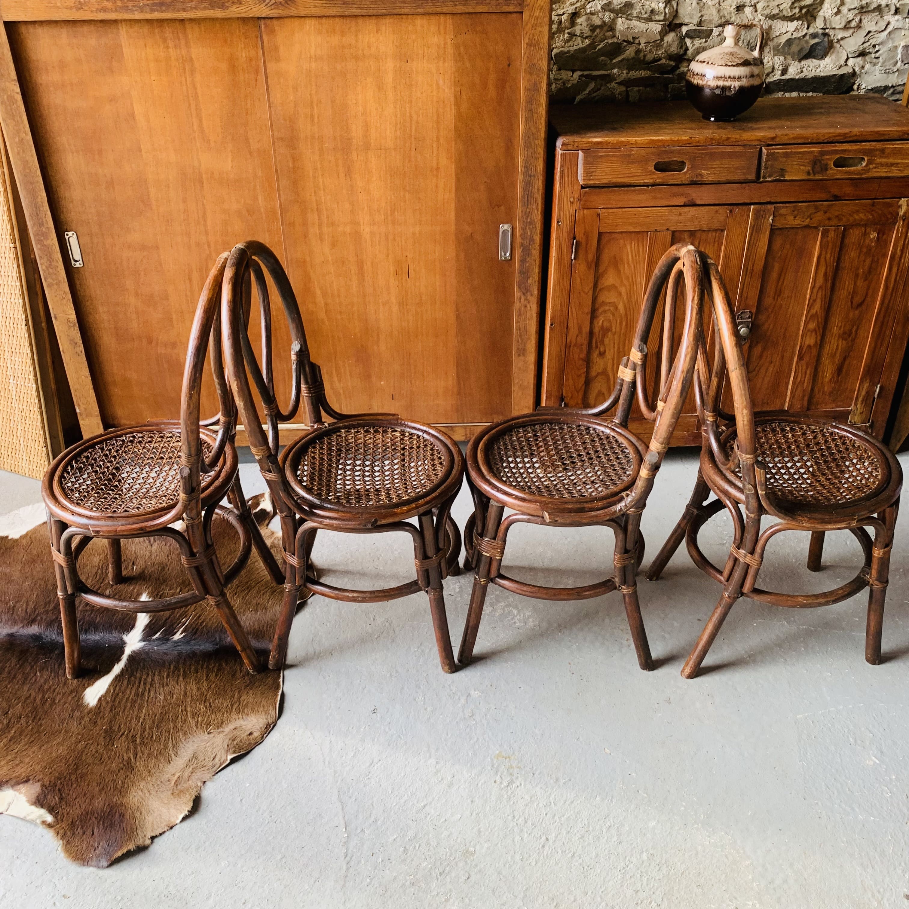 Set of 4 rattan chairs canned