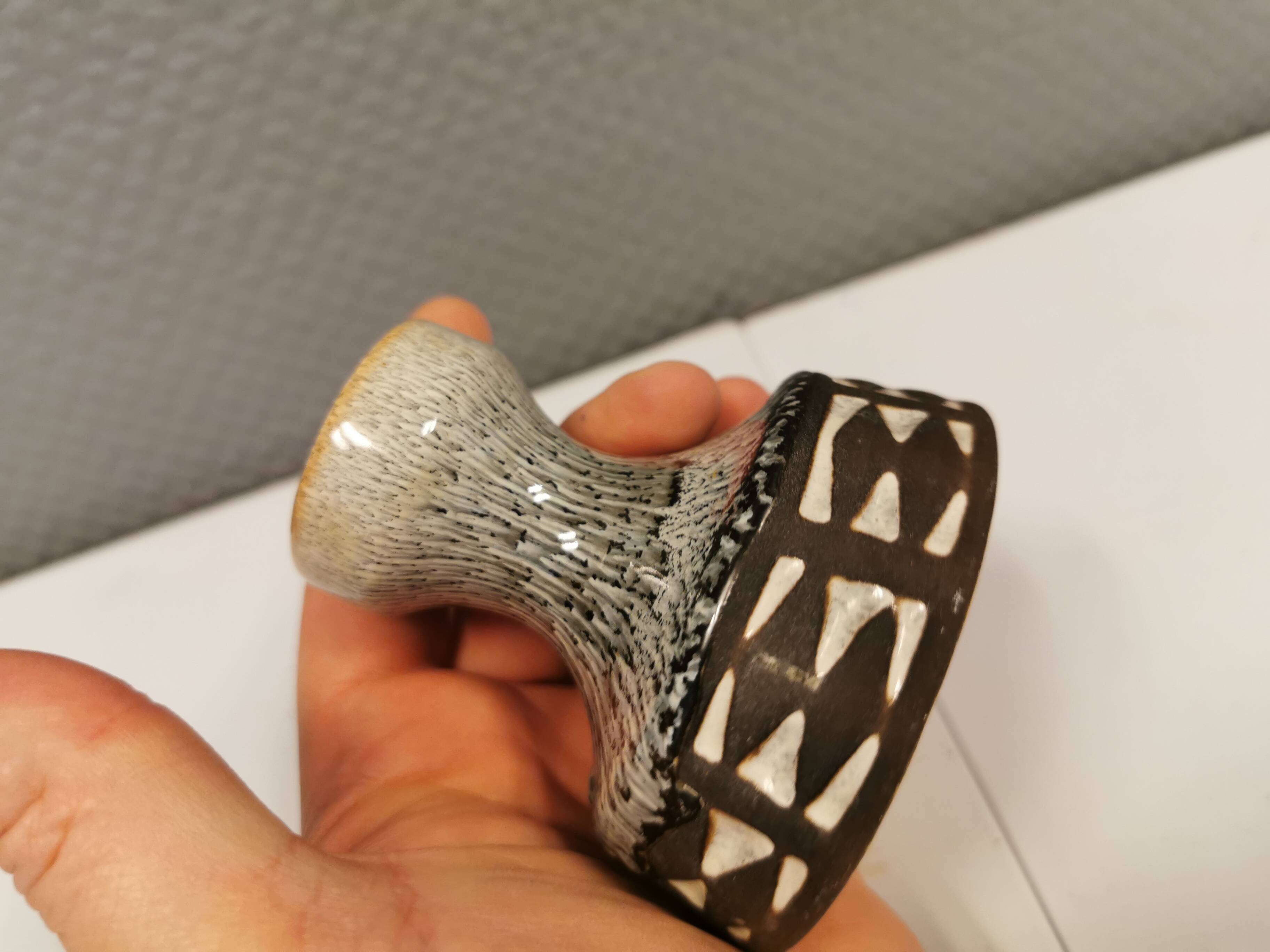 Ceramic candle holder