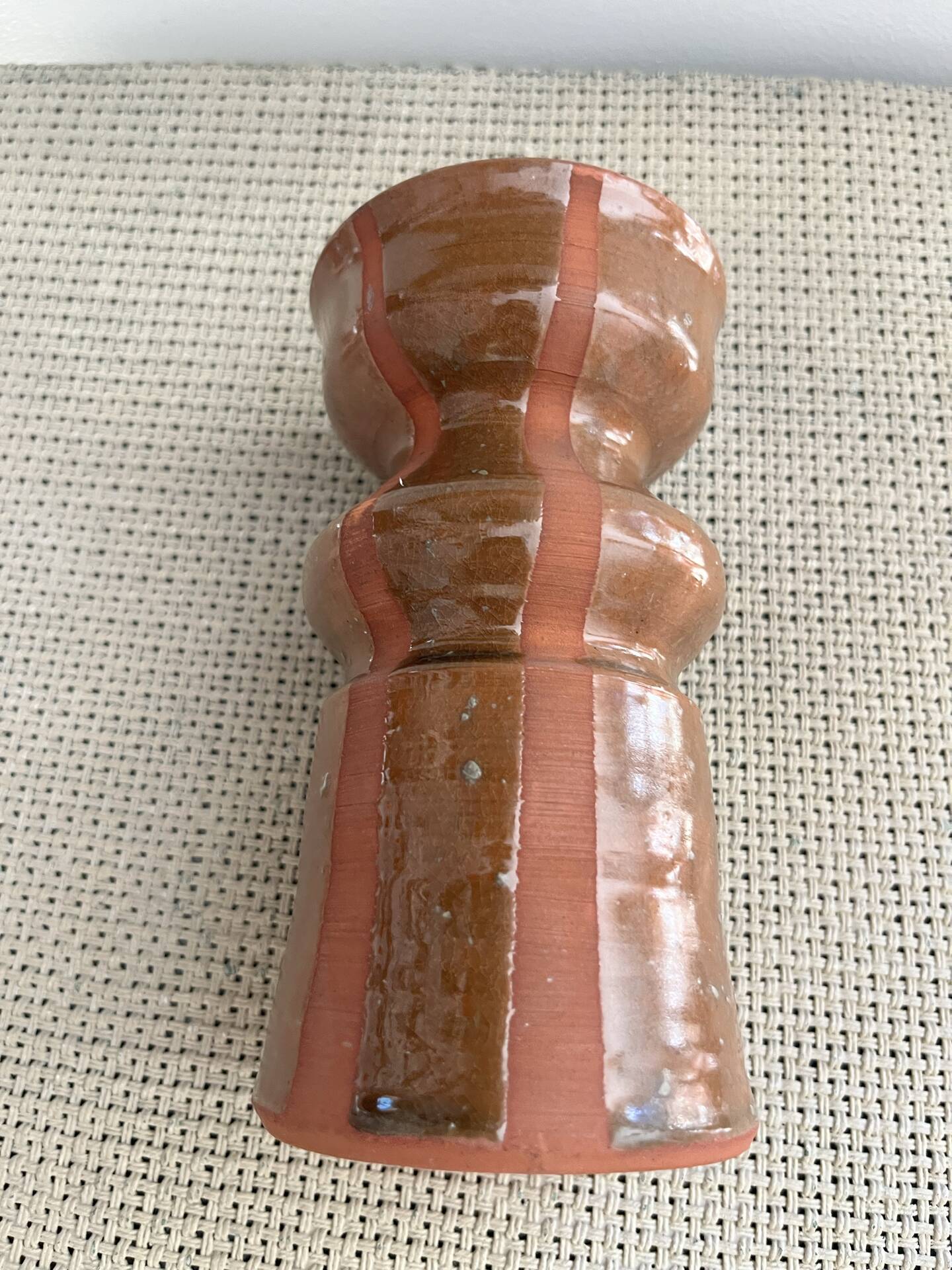 Vase en terre cuite vernissée