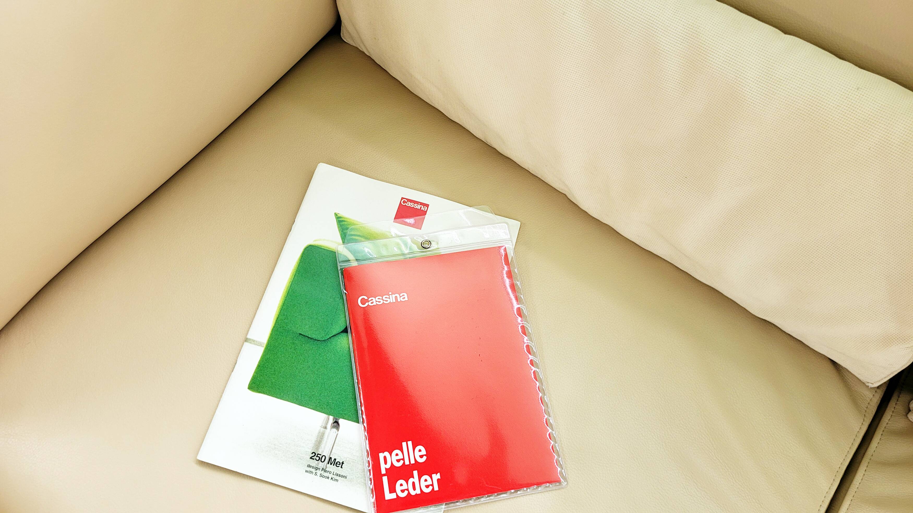 'Met' 250 Sofa by Piero Lissoni for Cassina (1996) – Italy