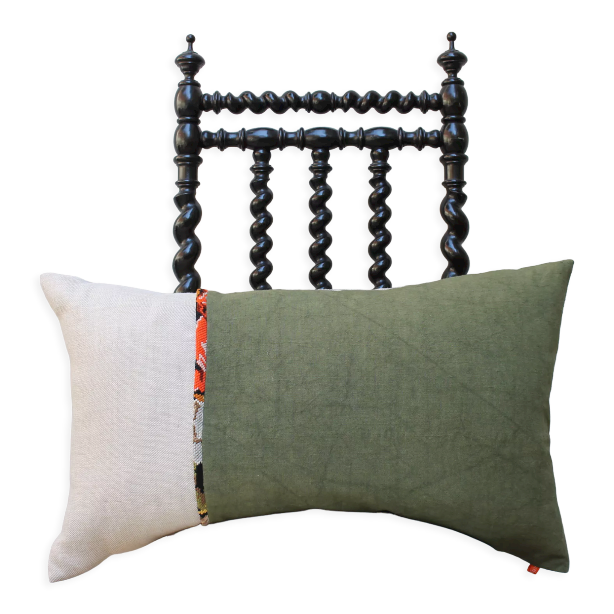 Upcycled cushion "khaki green" - 40x60cm - linen & hemp & canvas