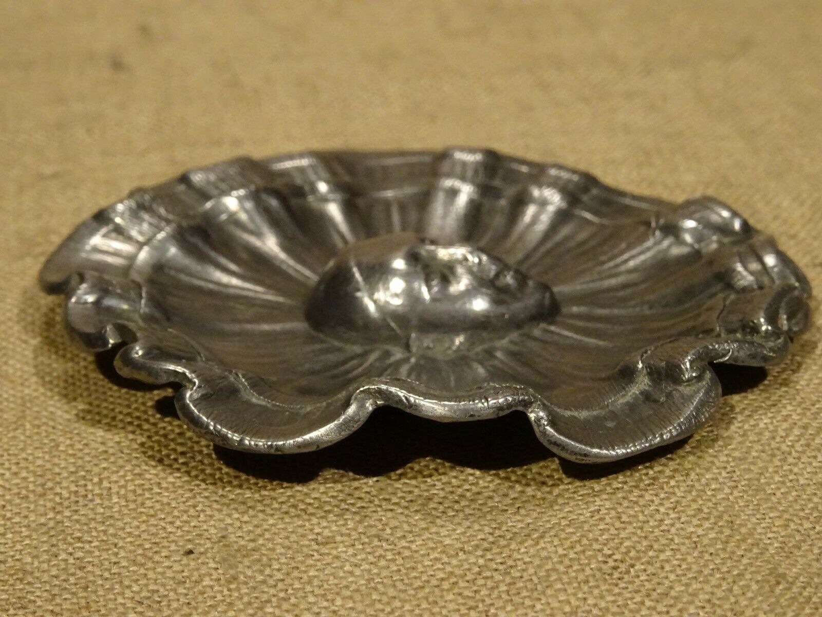 Old empty cup Pocket Pierrot regulated
