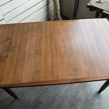 Scandinavian table