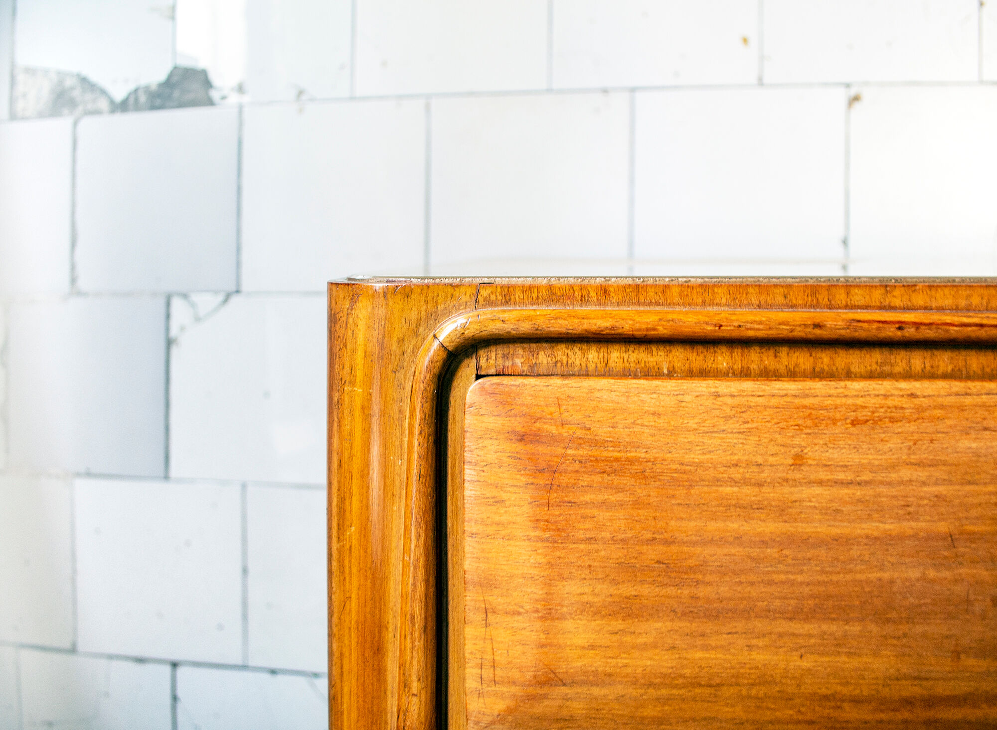 Glass and brass rosewood buffet by Esposizione Permanente Mobili Cantù Italia Anni '70