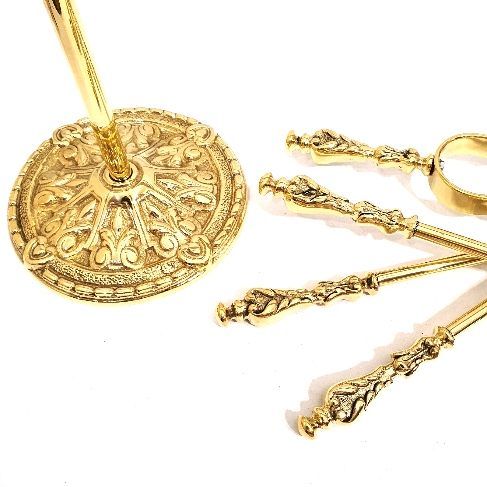 Solid brass fireplace servant 4 accessories