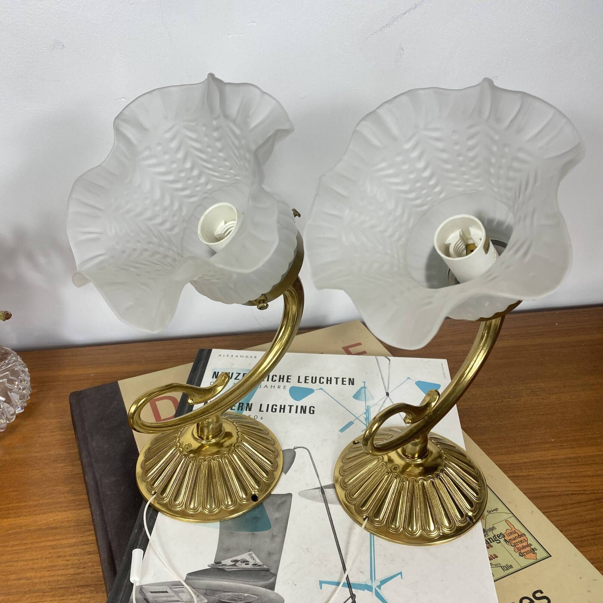 Pair of antique wall sconces with swan neck in brass, glass tulip.