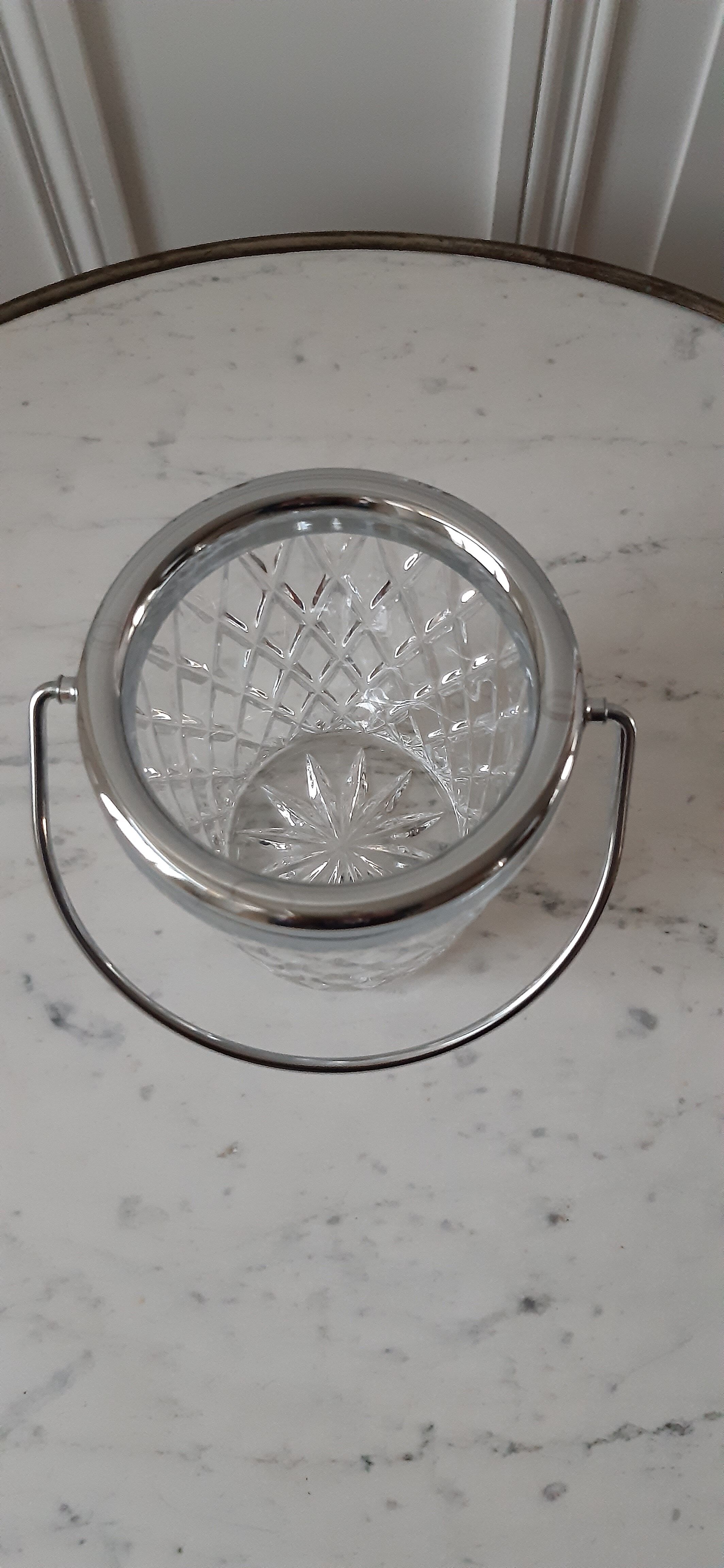 Crystal ice bucket