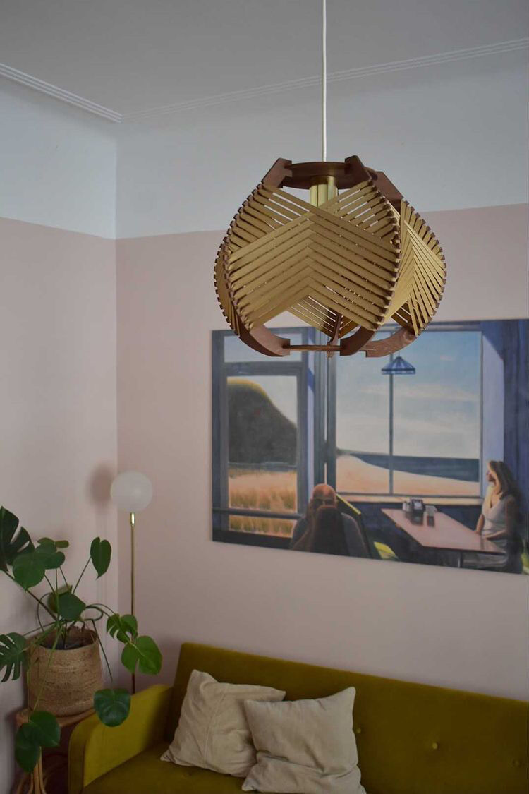 Lampe camel tissée à suspendre