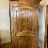 Walnut bonnet