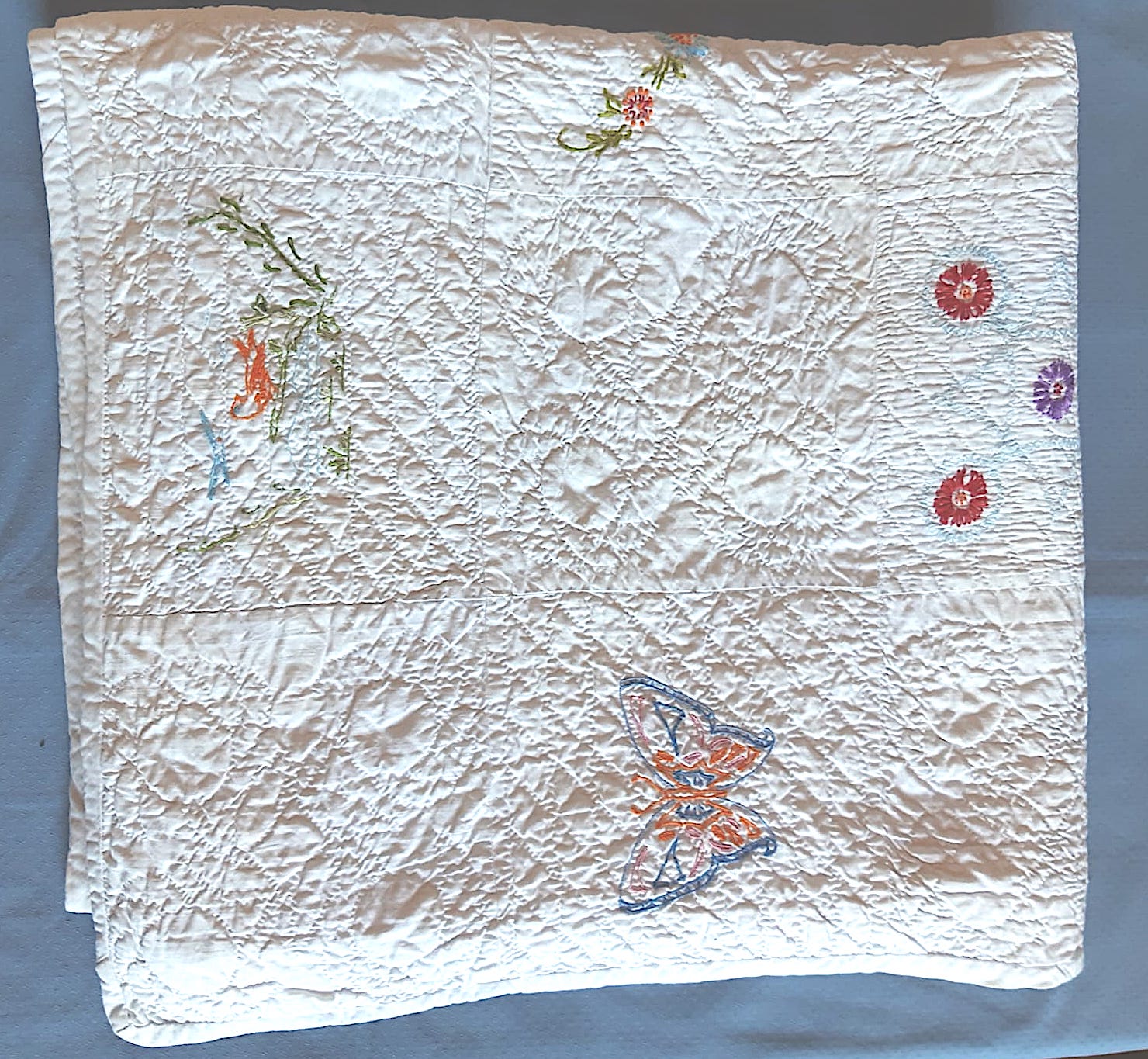 Quilted and embroidered american patchwork 182x193 cm