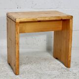 Selection by Charlotte Perriand for Les Arcs, set of 5 pine stools. France, circa 1960