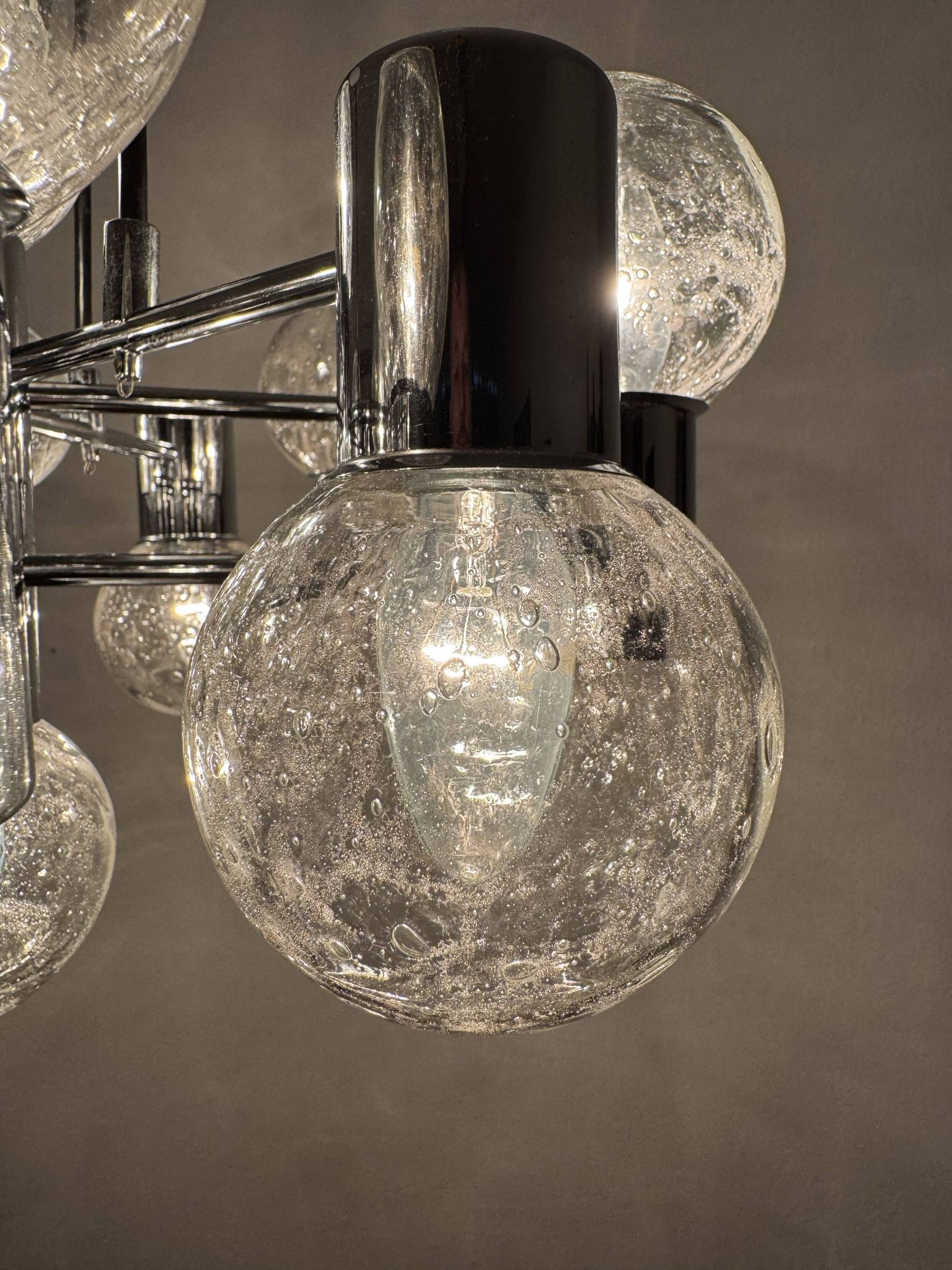 Lustre Spoutnik chromé par Doria, années 1970