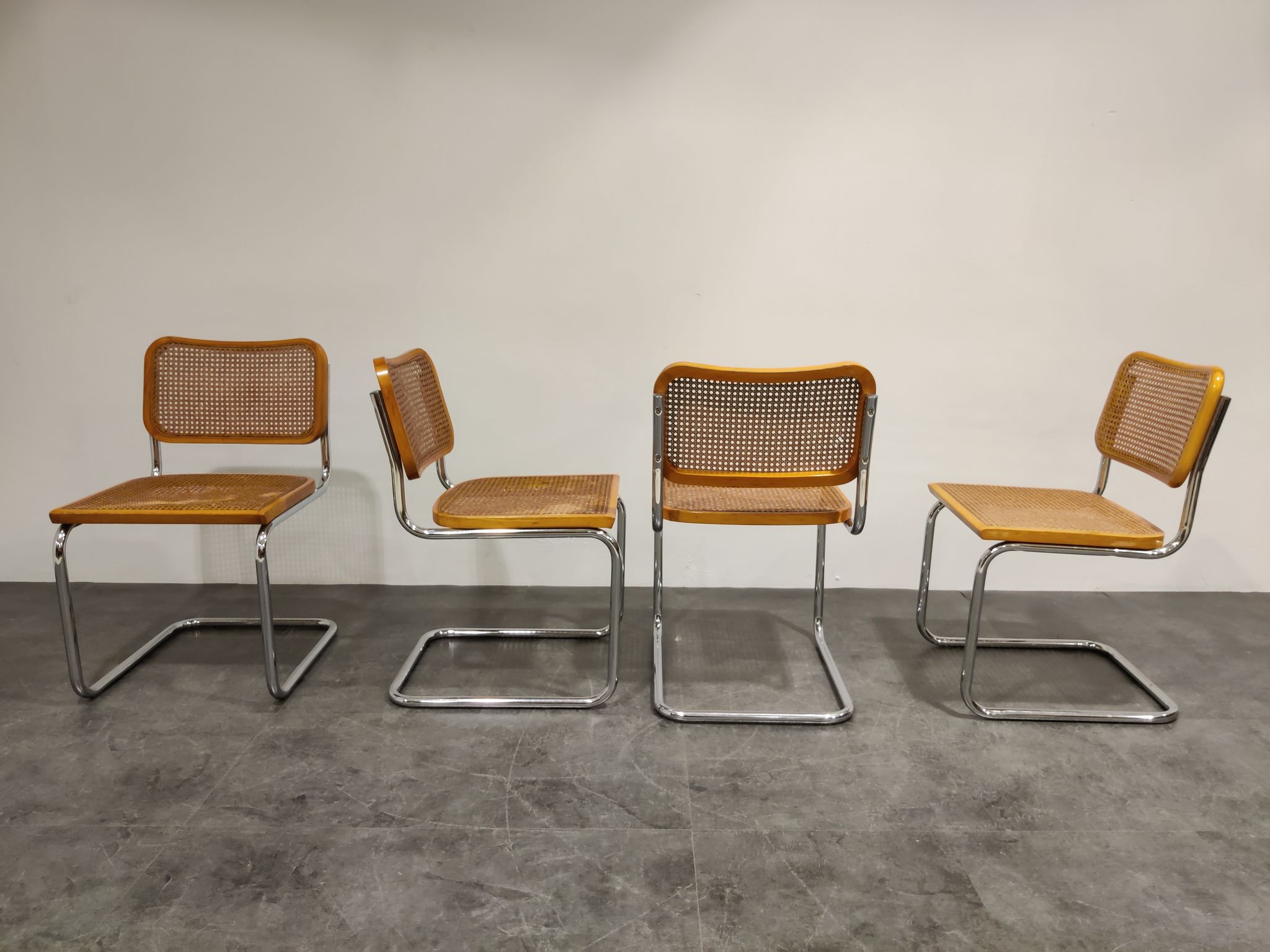 Set of 4 Cesca chair by Marcel Breuer, made in italy, 1970