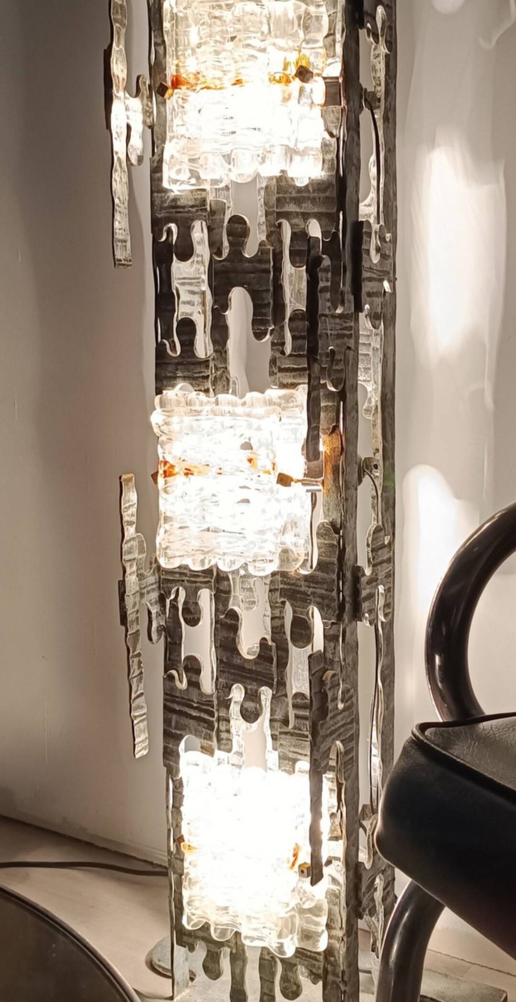 Brutalist floor lamp by Albano Poli for Poliarte, 1970s