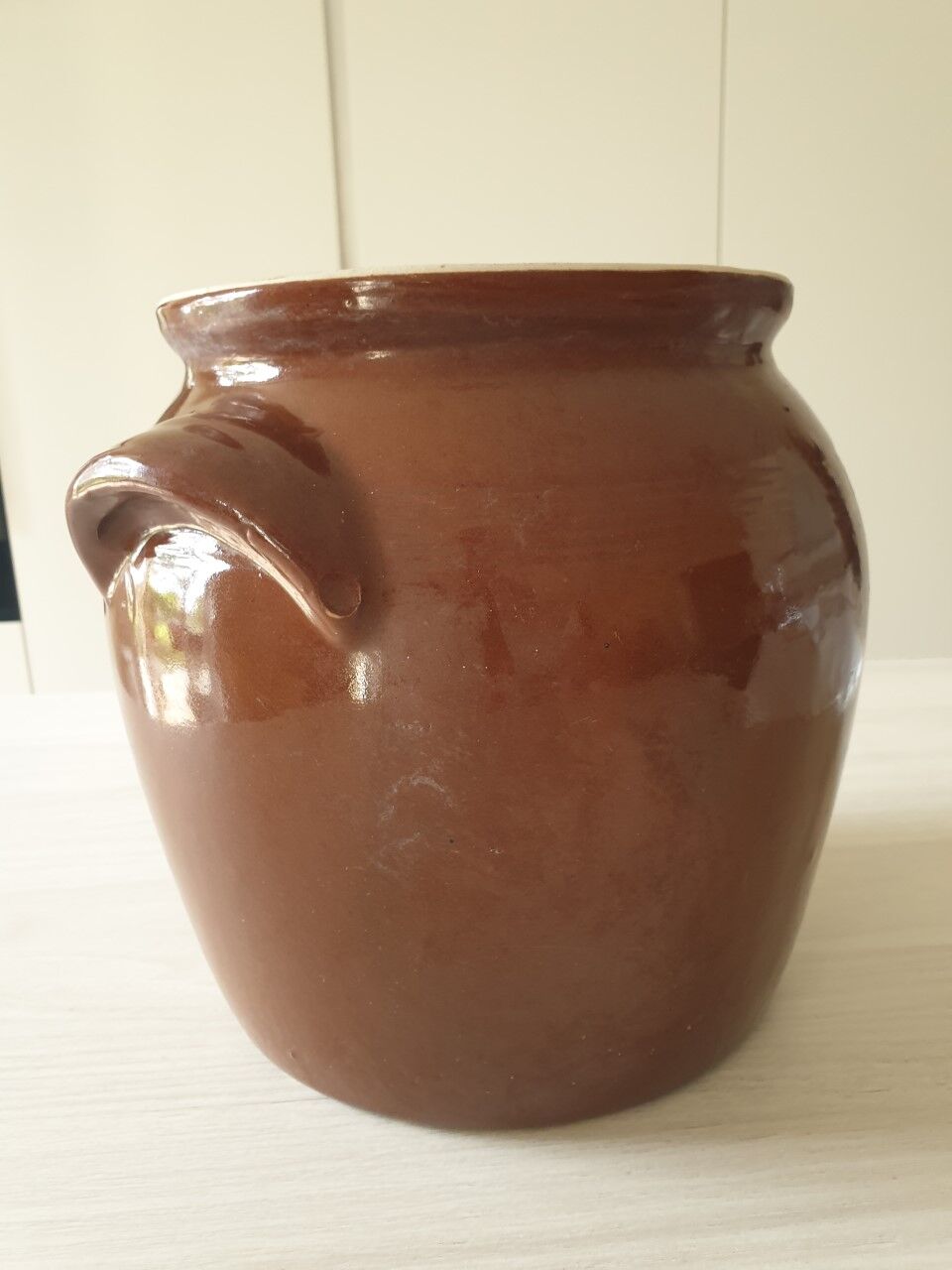 Pot en grès émaillé