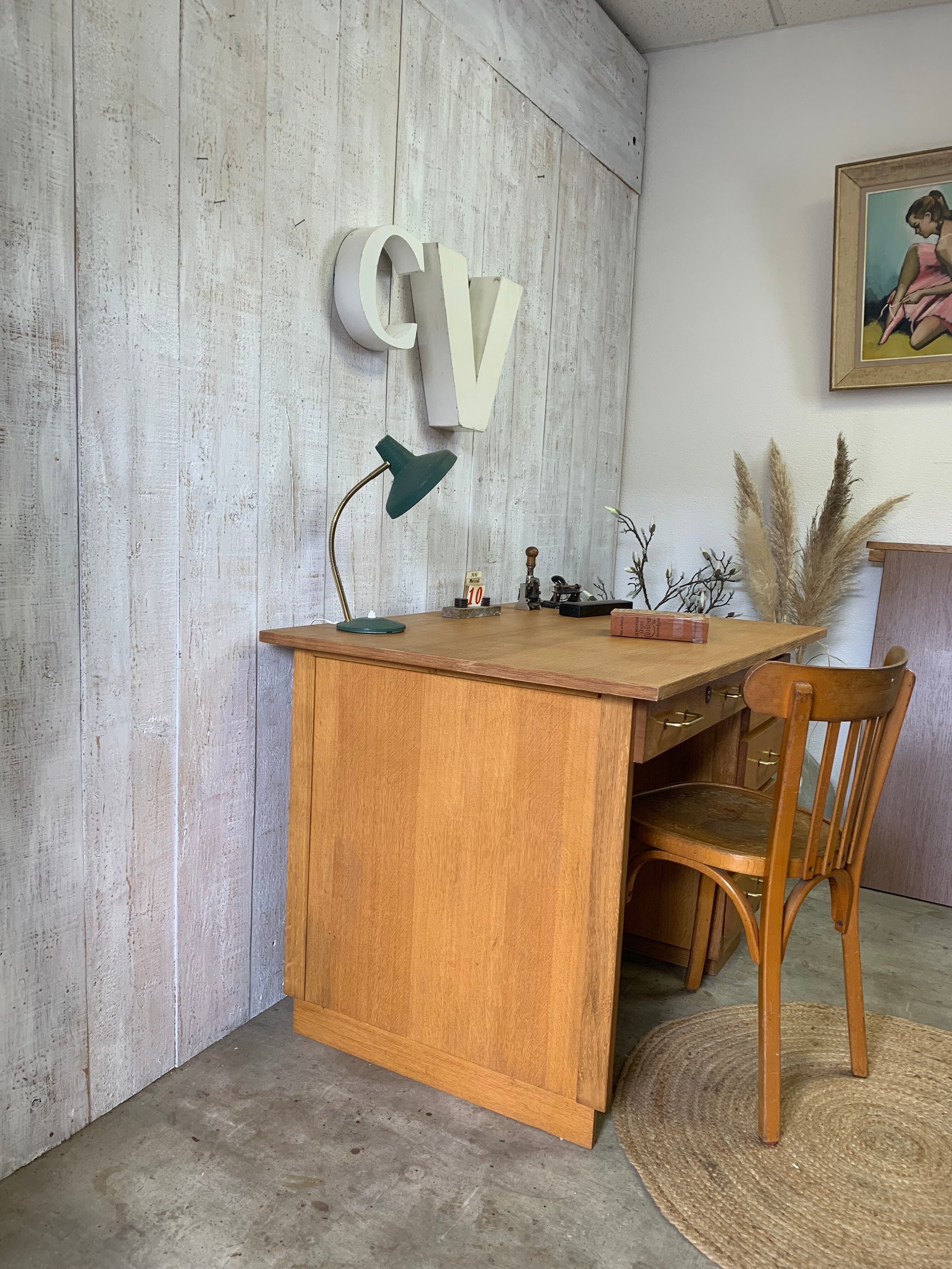 Vintage "spirol" desk