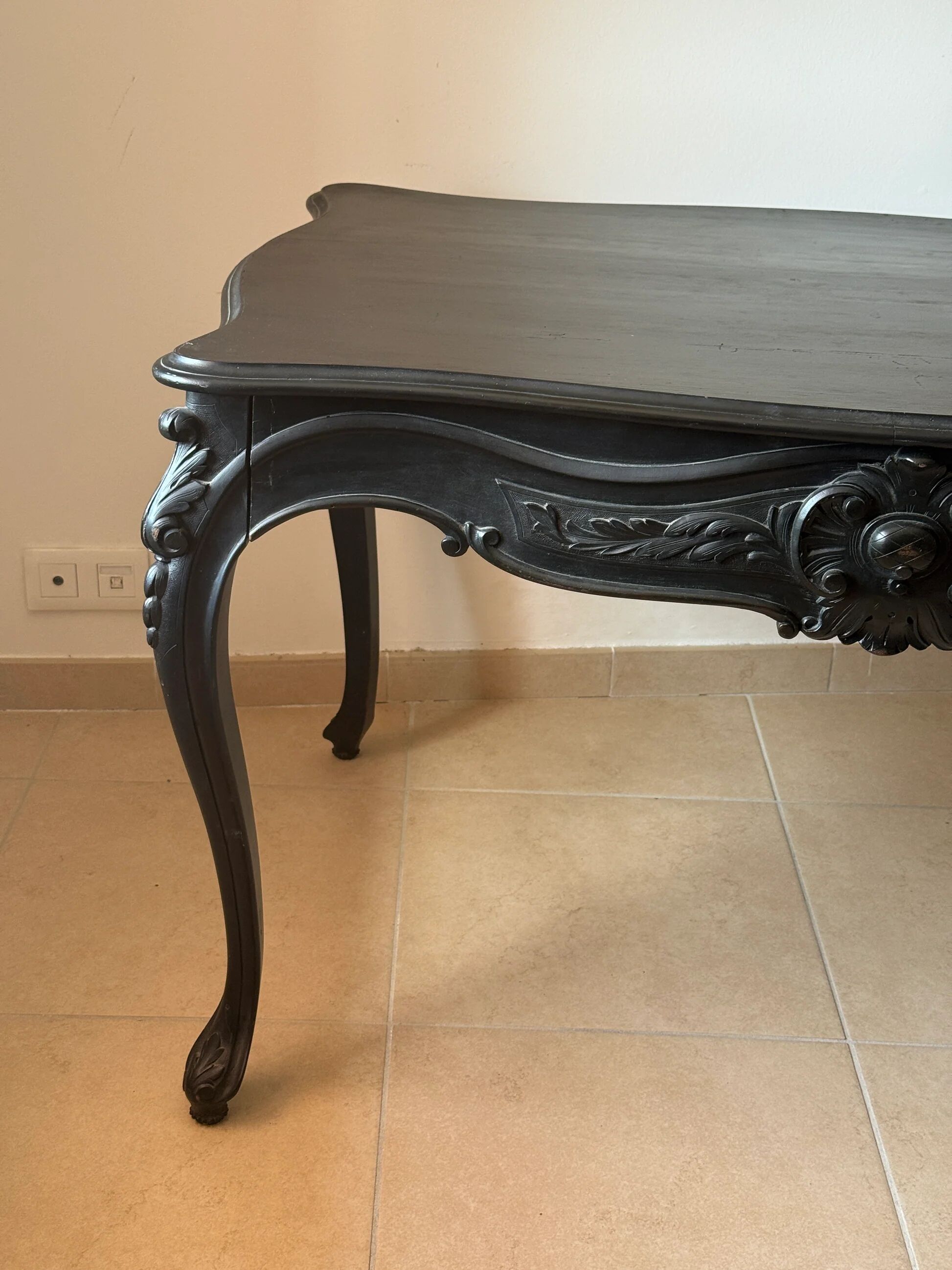 Table à manger  / bureau baroque en hêtre noir