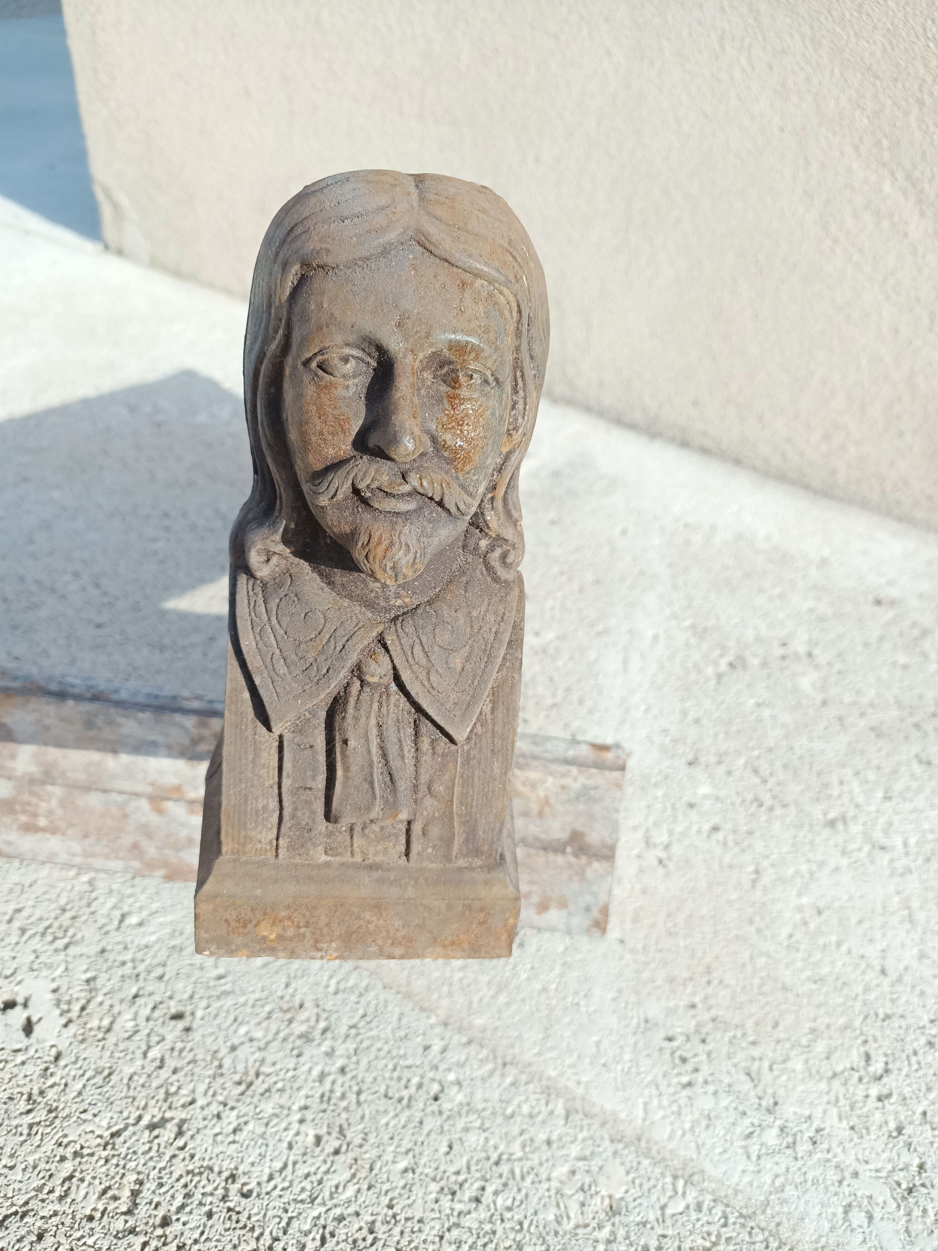 Paire de chenets en fonte