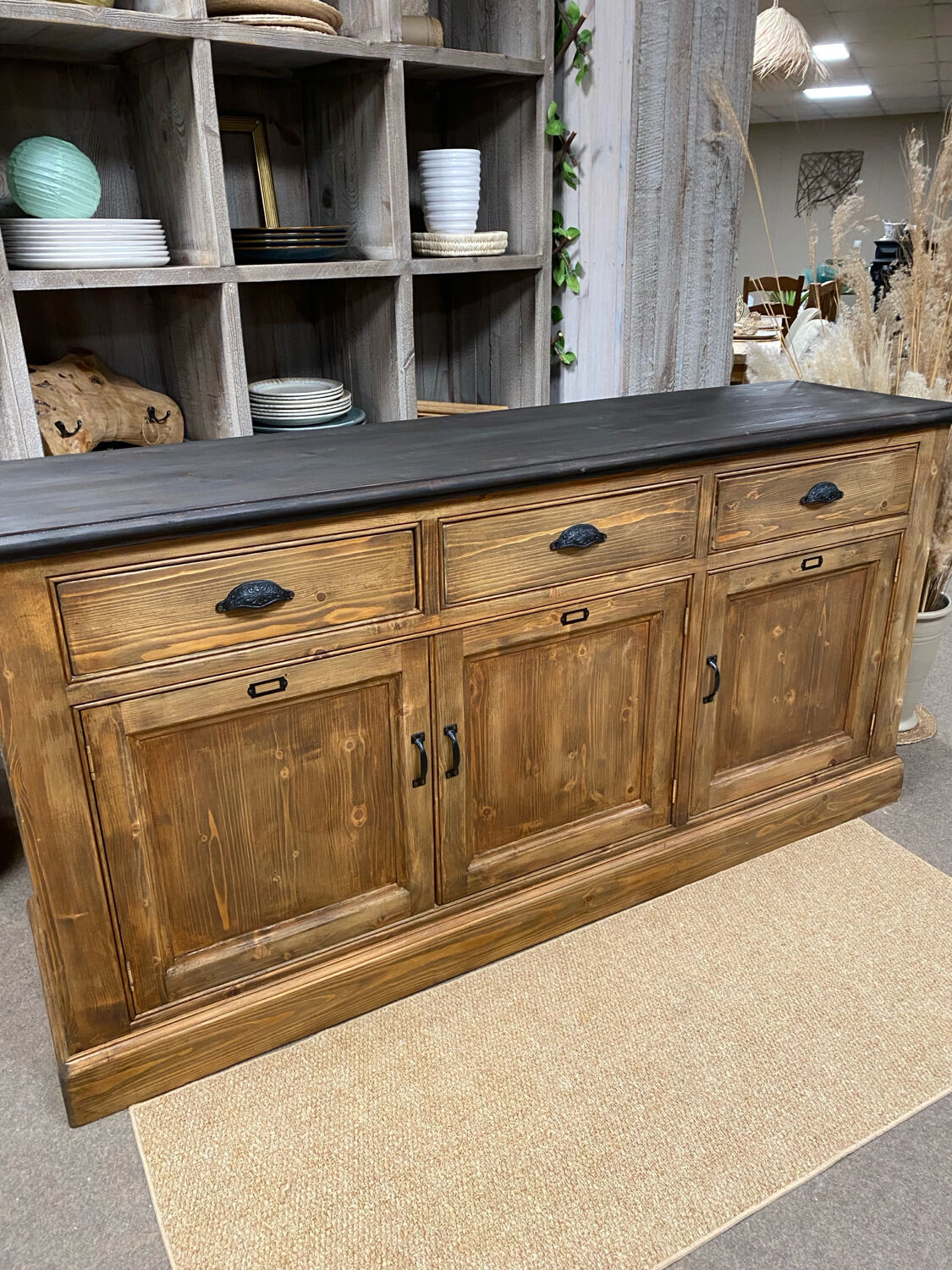 Bahut, meuble en bois