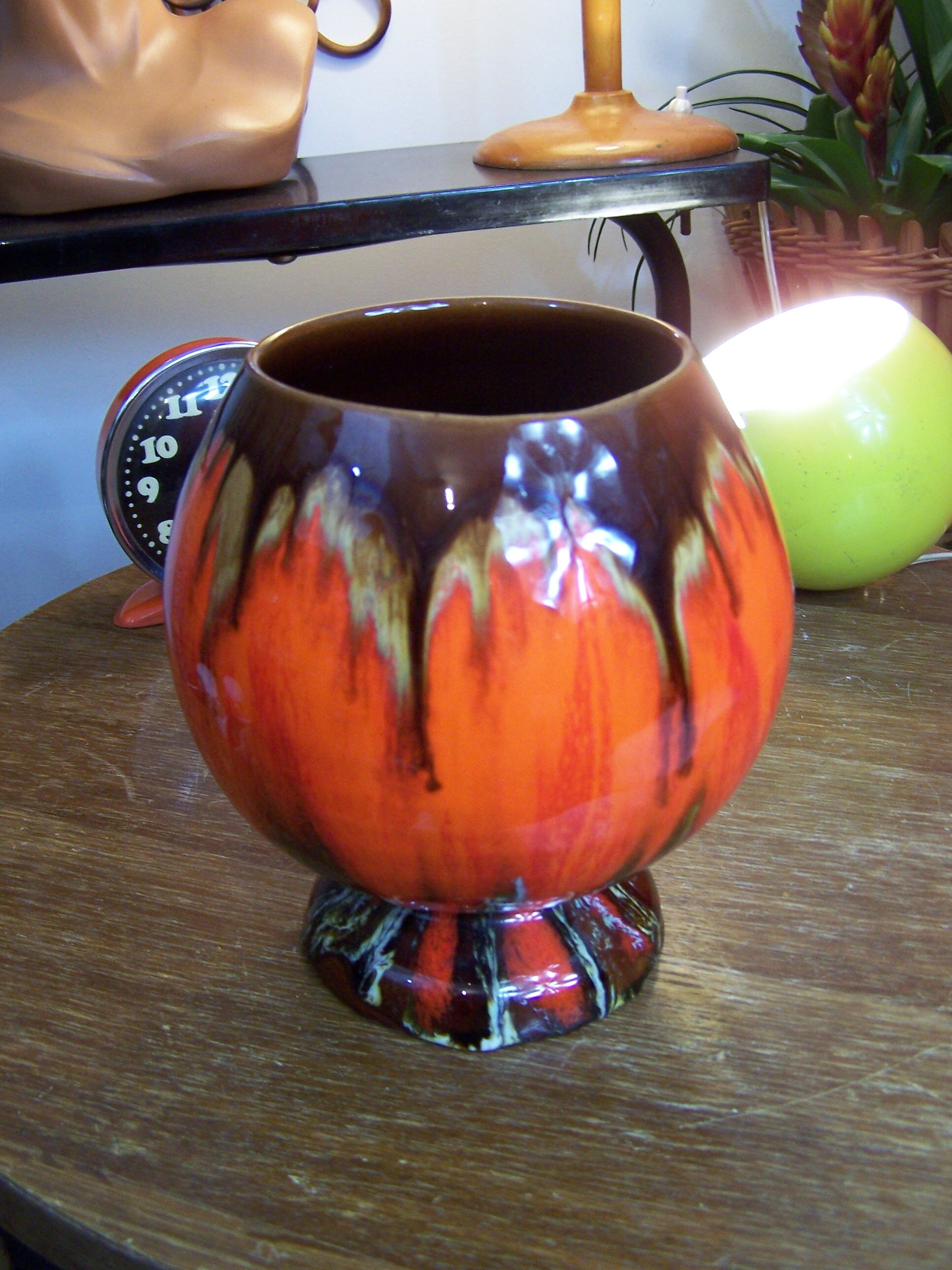Vase ball Vallauris