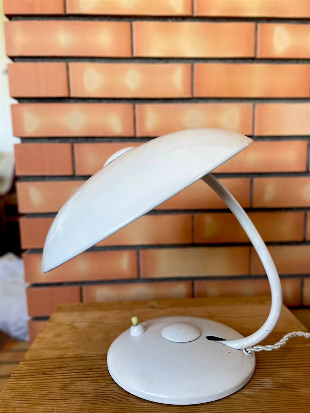 Original Bauhaus white desk lamp by Helo Leuchten