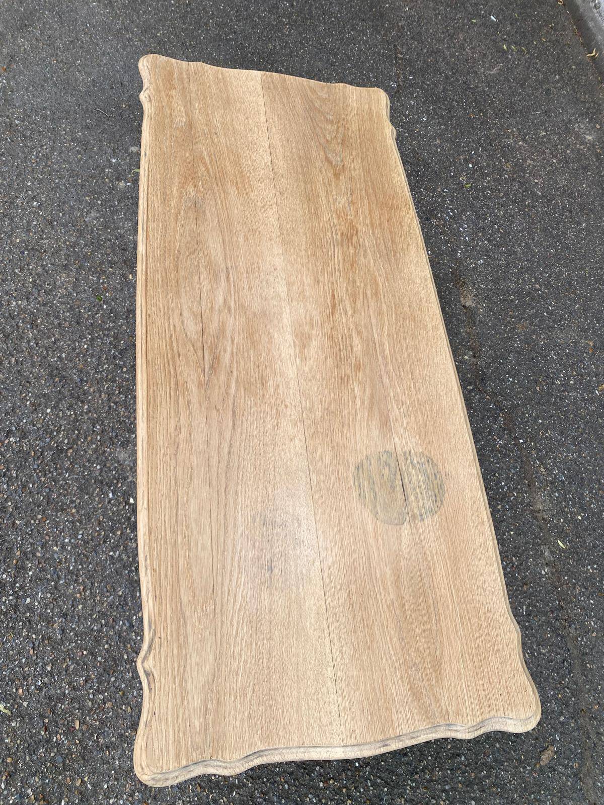 Renovated Louis XV style coffee table in solid oak from the 1960s.