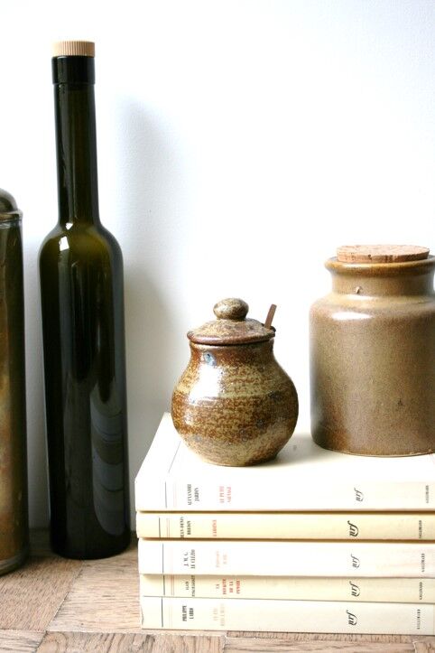 Pyrite sandstone pot