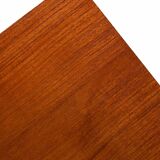 Paire de tables d'appoint en bois et métal
