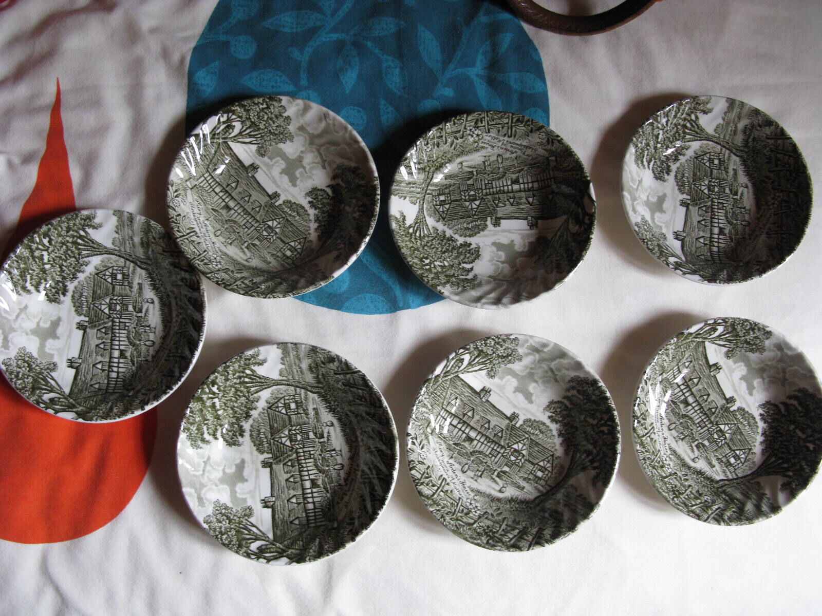 Set of 7 cups "royal essex"