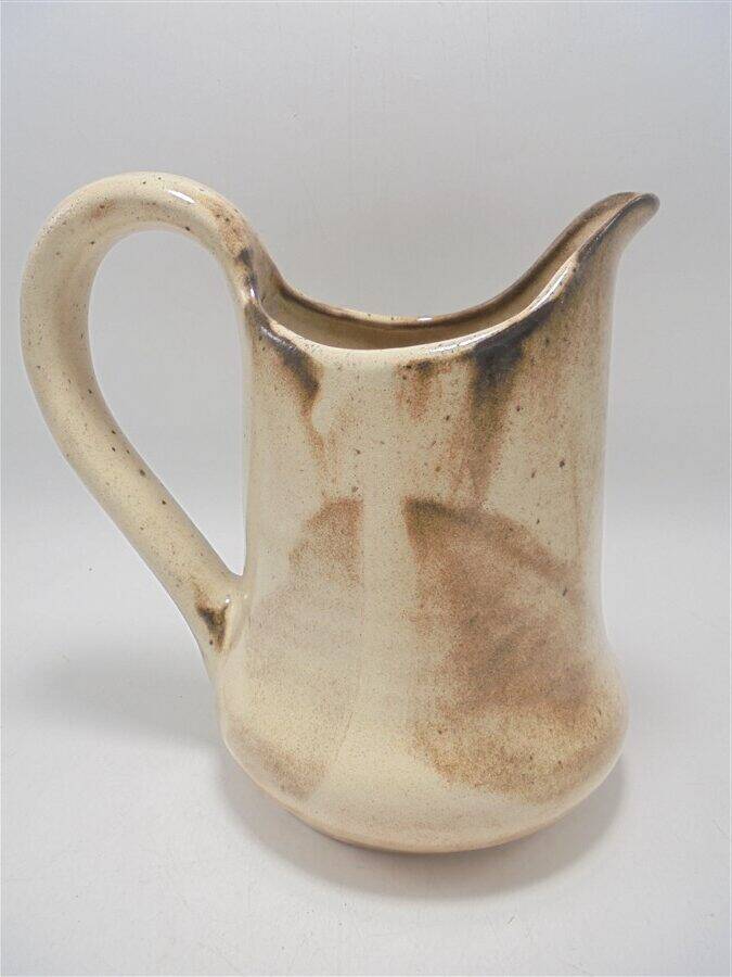 Ceramic jug