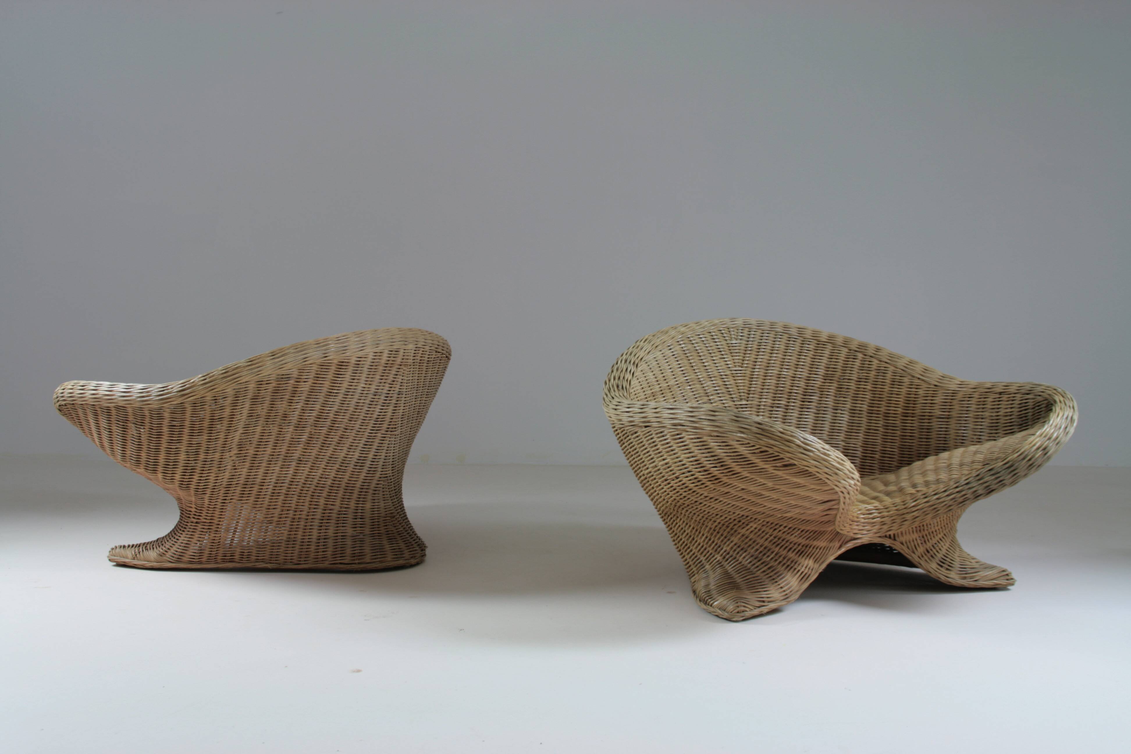 Paire de fauteuils lotus en rotin, 1970s