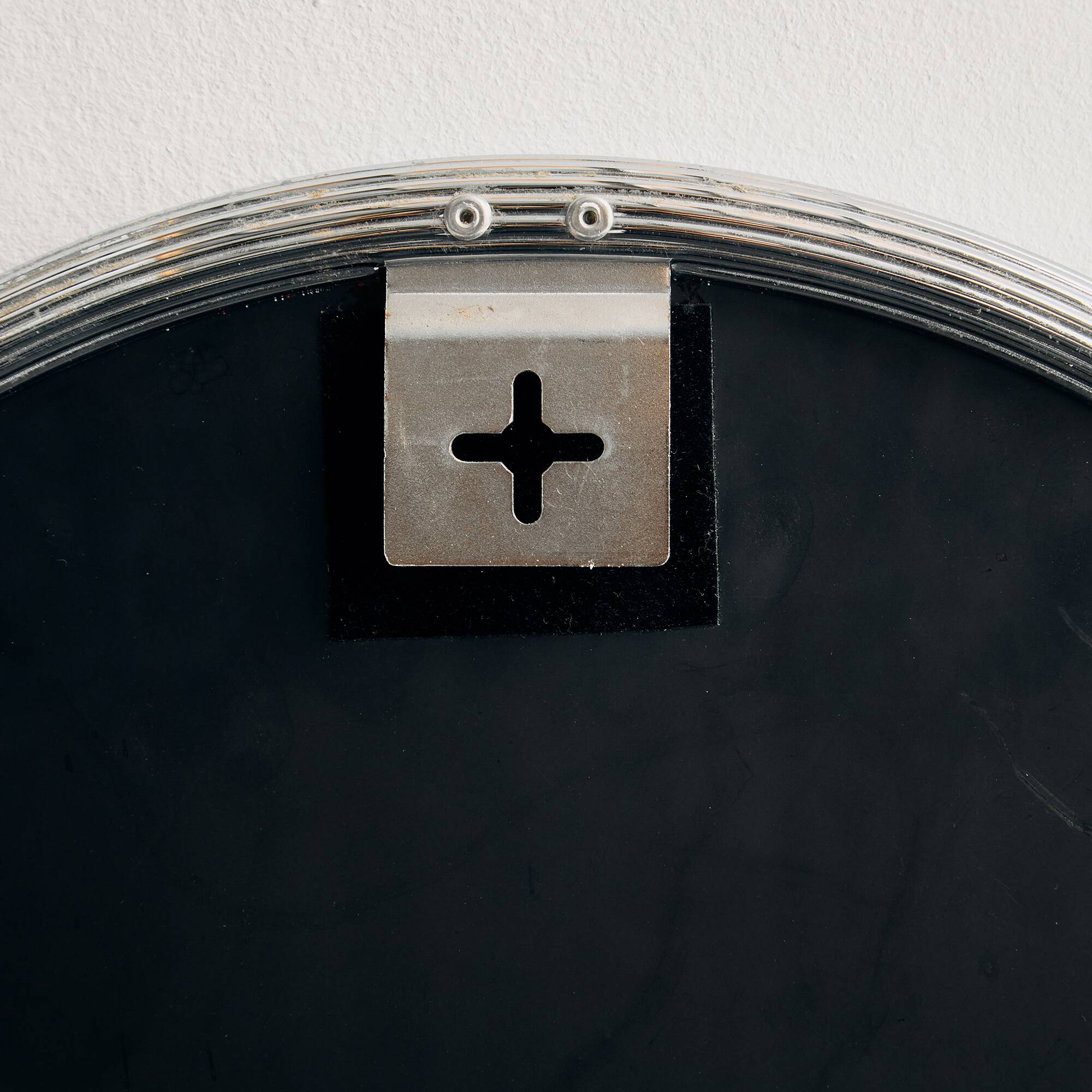Miroir encadré de métal