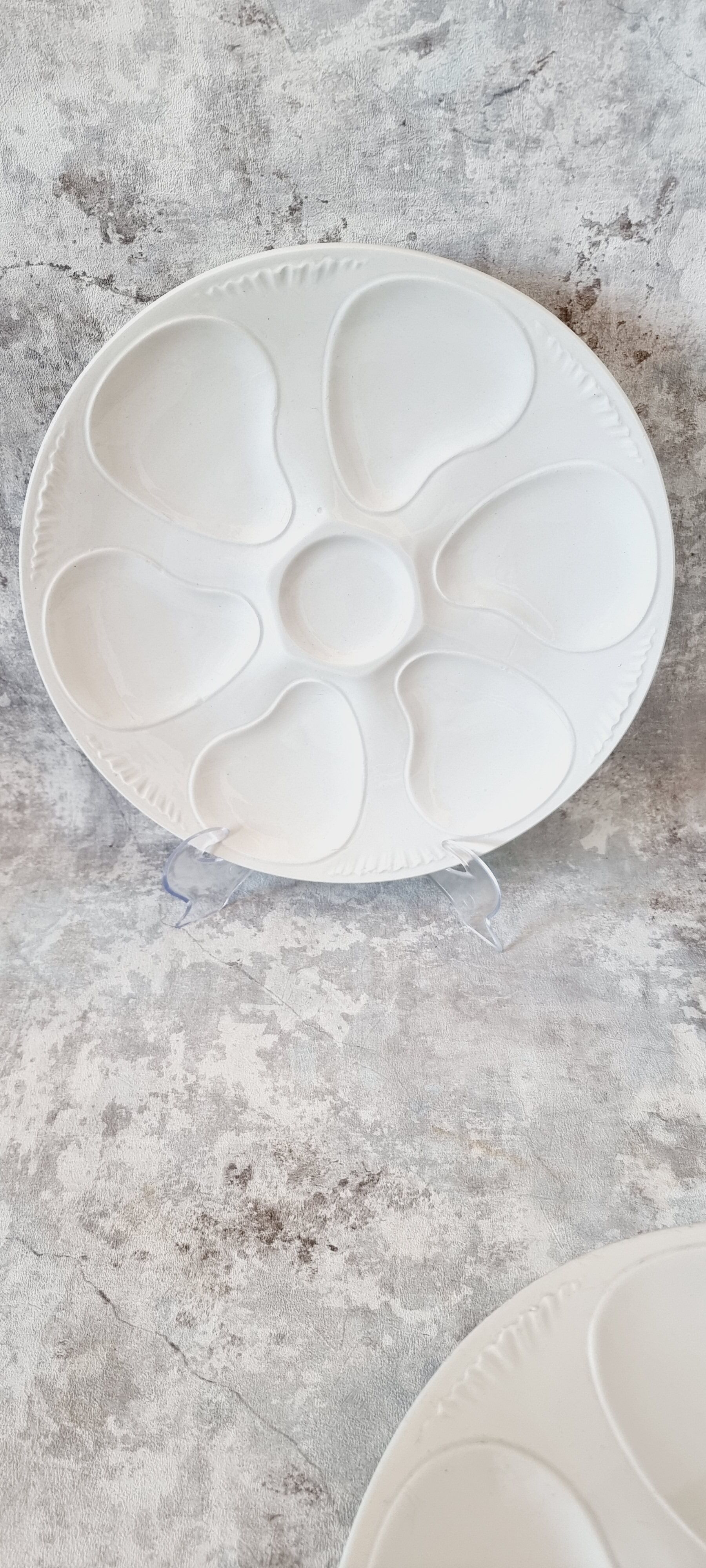 6 french porcelain oyster plates
