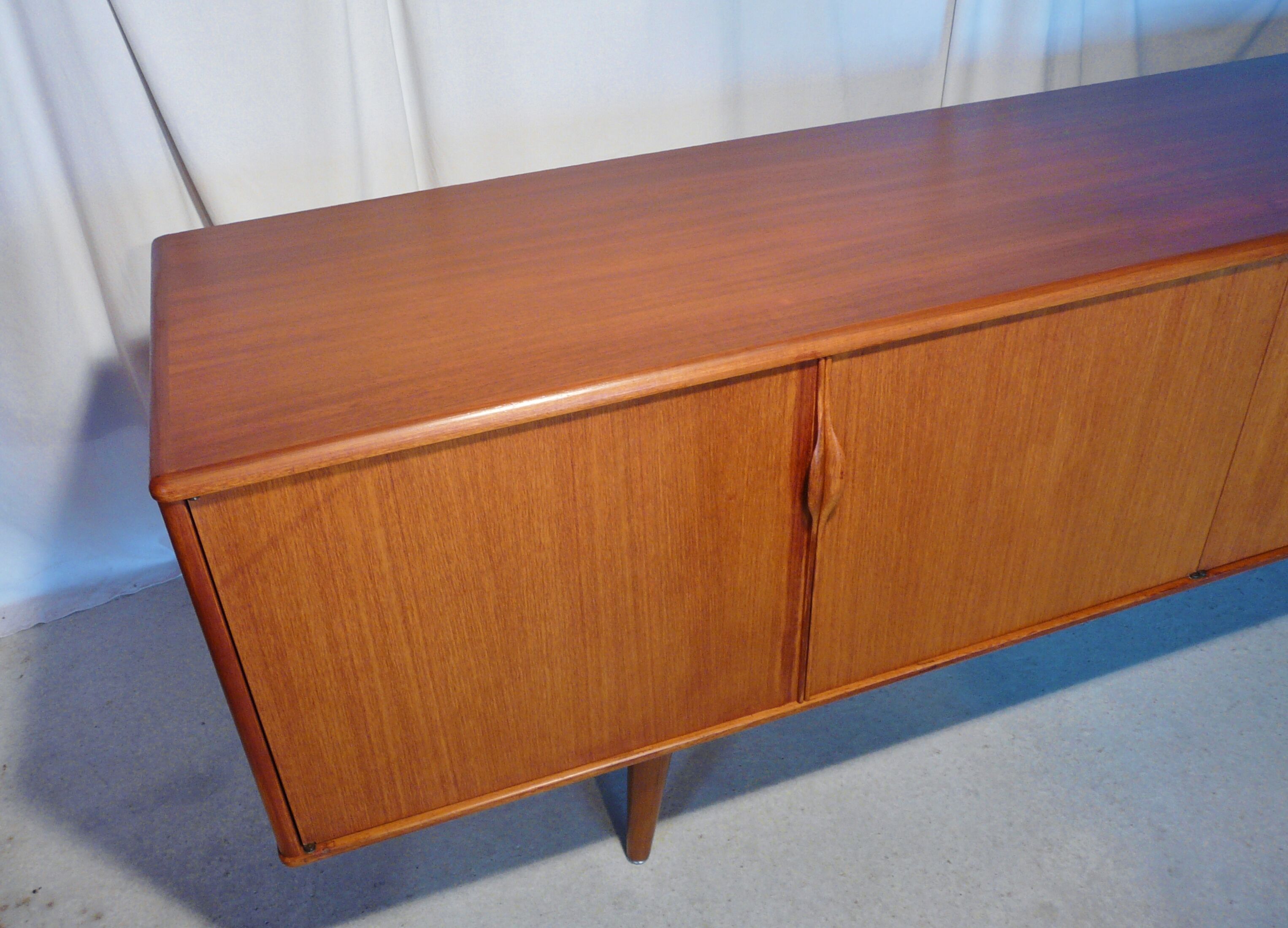 Scandinavian sideboard in teak 60s