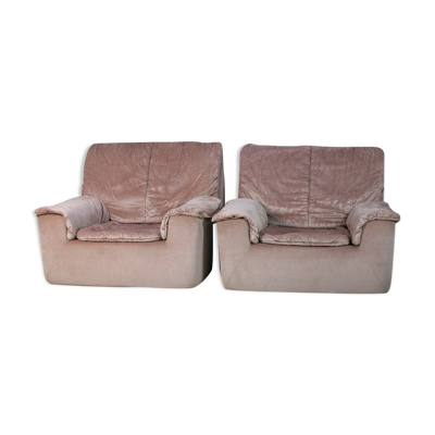 Paire de fauteuils mousse et velours ras rose pale, Cinna, France, circa 1970