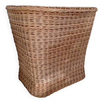 XXL woven wicker basket on wheels