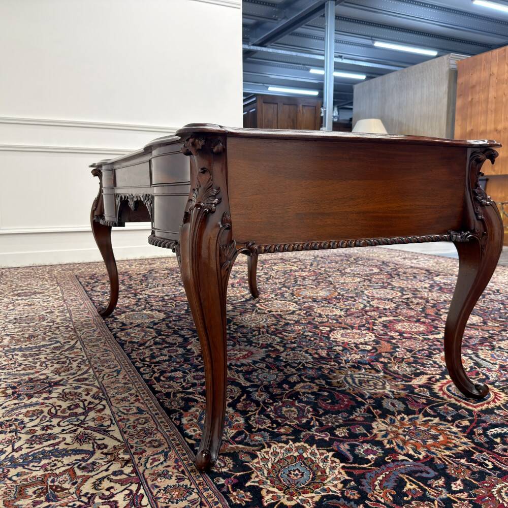 Bureau d'écriture anglais antique classique