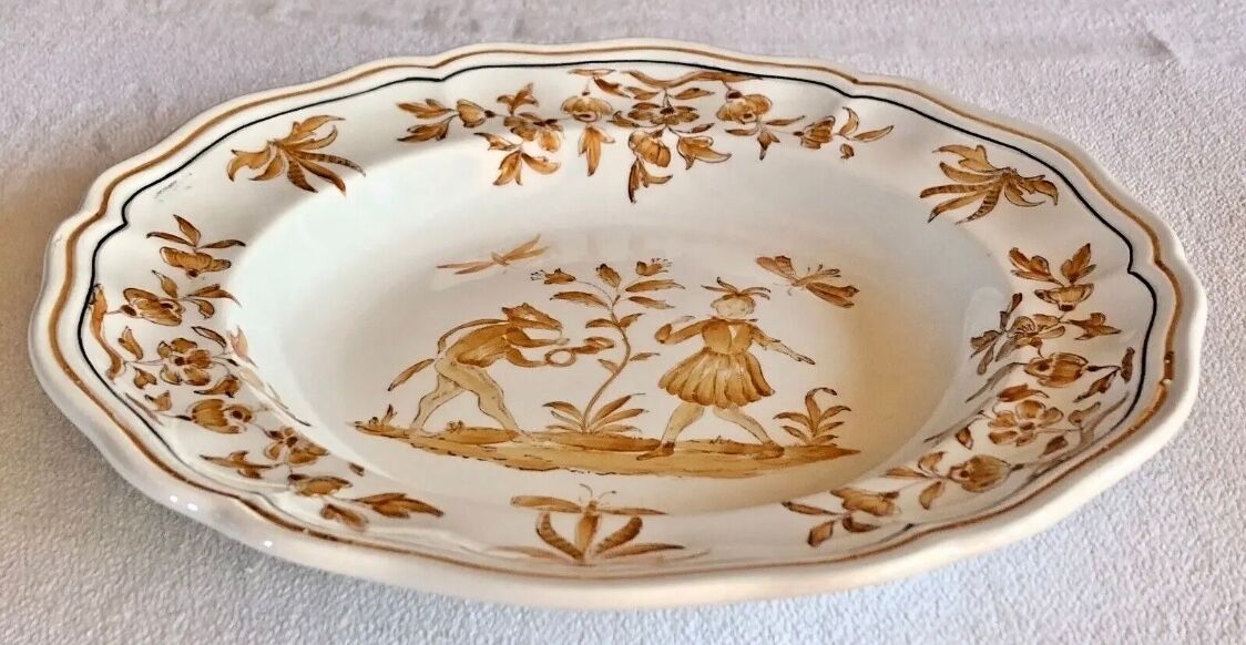 6 Longchamp soup plates Moustier Olérys decor