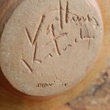 Vallauris single-flower ceramics