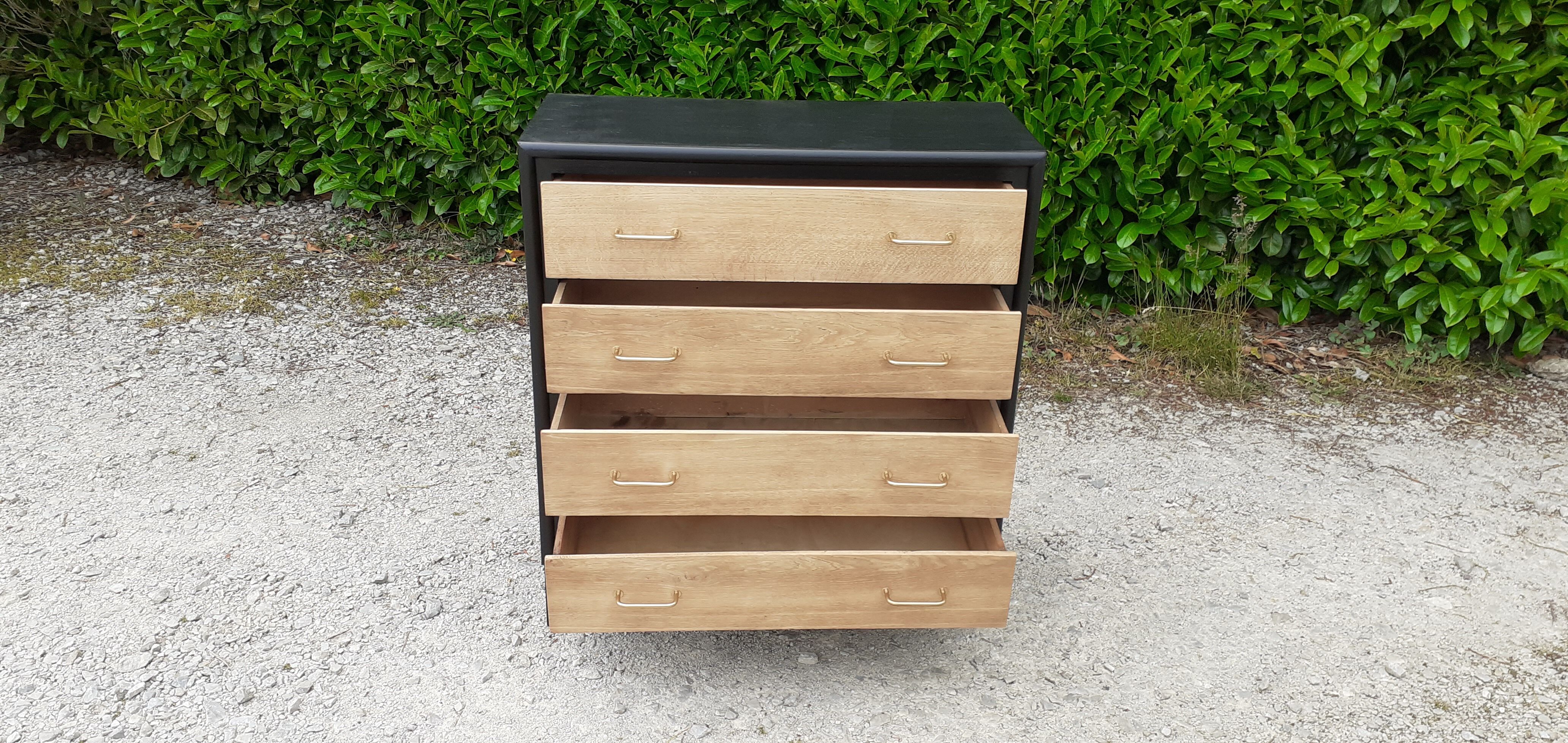 Dresser 4 drawers feet compas black vintage