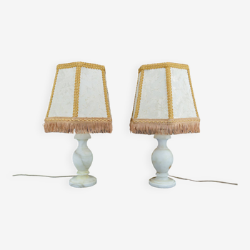 Pair of alabaster lamps, Neo-Classical / Hollywood Regency, Italy, circa 1940-1950